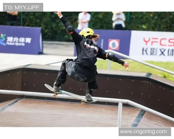 武汉滑板队的成长与挑战：探索滑板文化背后的意识与价值观