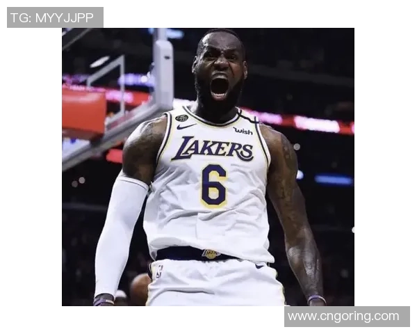 湖人主帅沃格尔盛赞詹姆斯：他是NBA历史最佳的最大希望